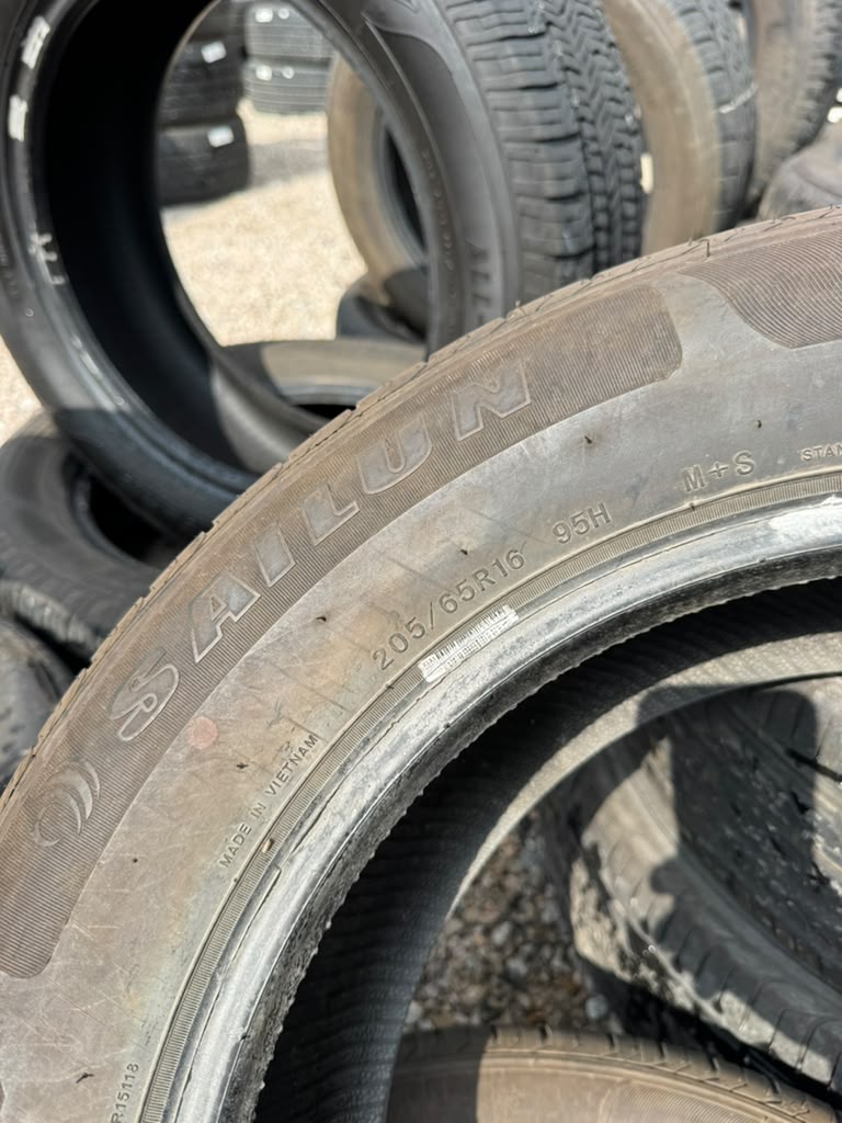 205/65R16 Pair (2 Used Tires) Sailun Atrezzo SH406