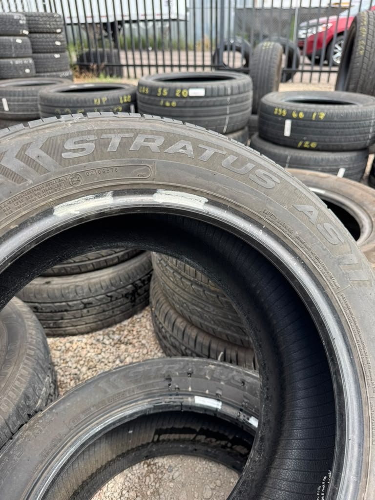 215/55R16 Pair (2 Used Tires) Mastercraft Stratus