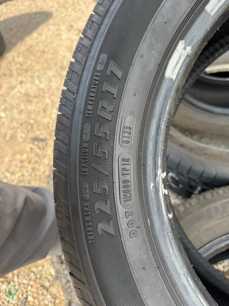 225/55R17 Pair (2 Used Tires) Goodyear Reliant
