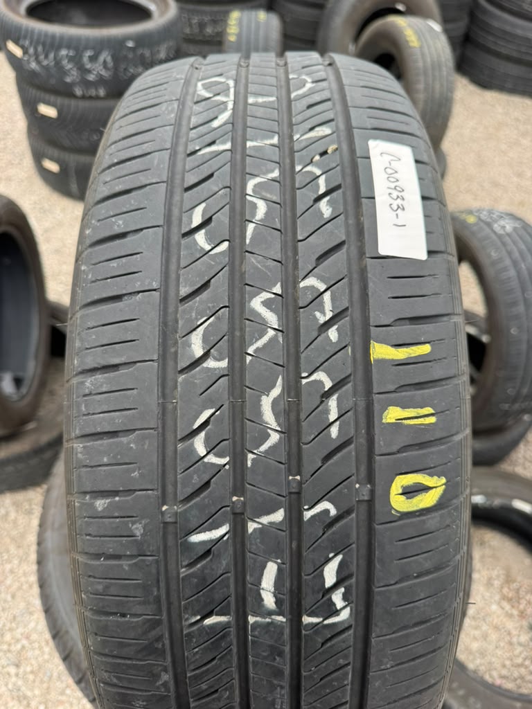 215/55R17 Pair (2 Used Tires) Laufenn G Fit