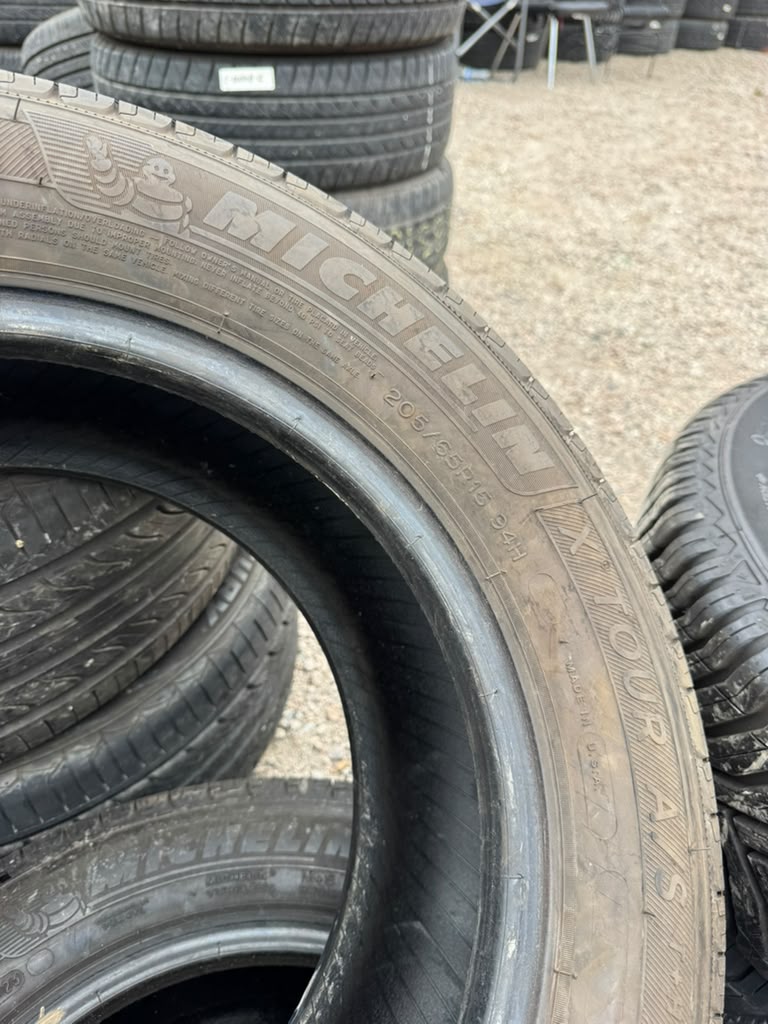205/65R15 Pair (2 Used Tires) Michelin X Tour