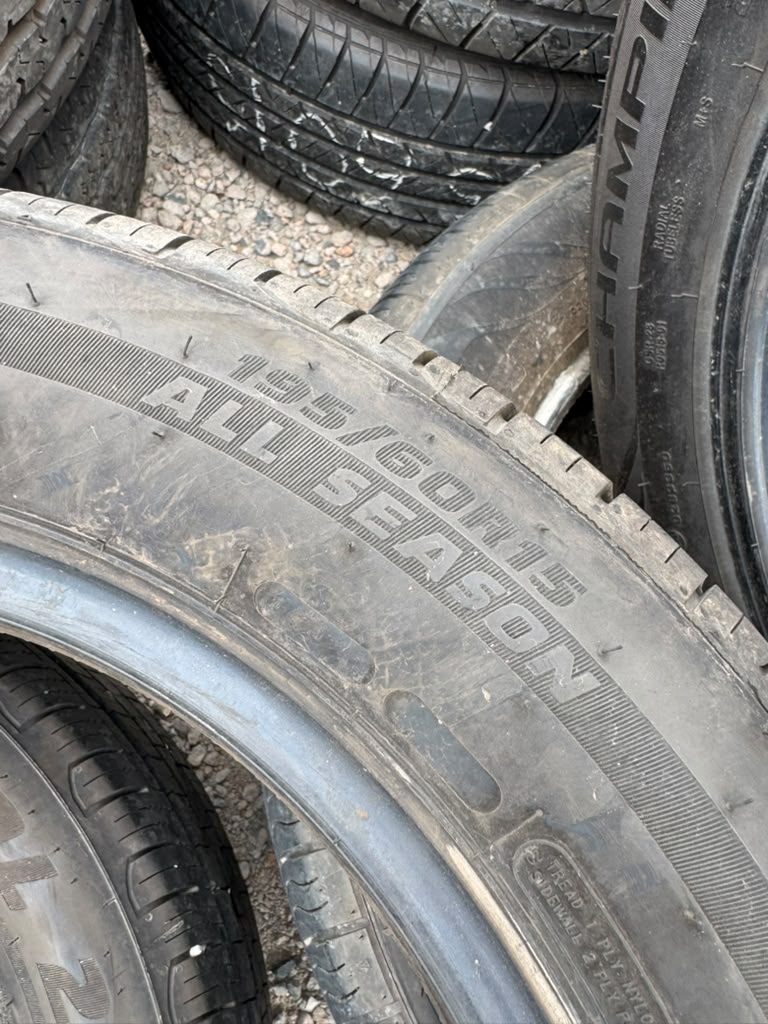 195/60R15 Pair (2 Used Tires) DeanTires Road Control