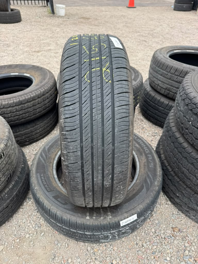 215/65R17 Pair (2 Used Tires) GTRadial Champiro Touring