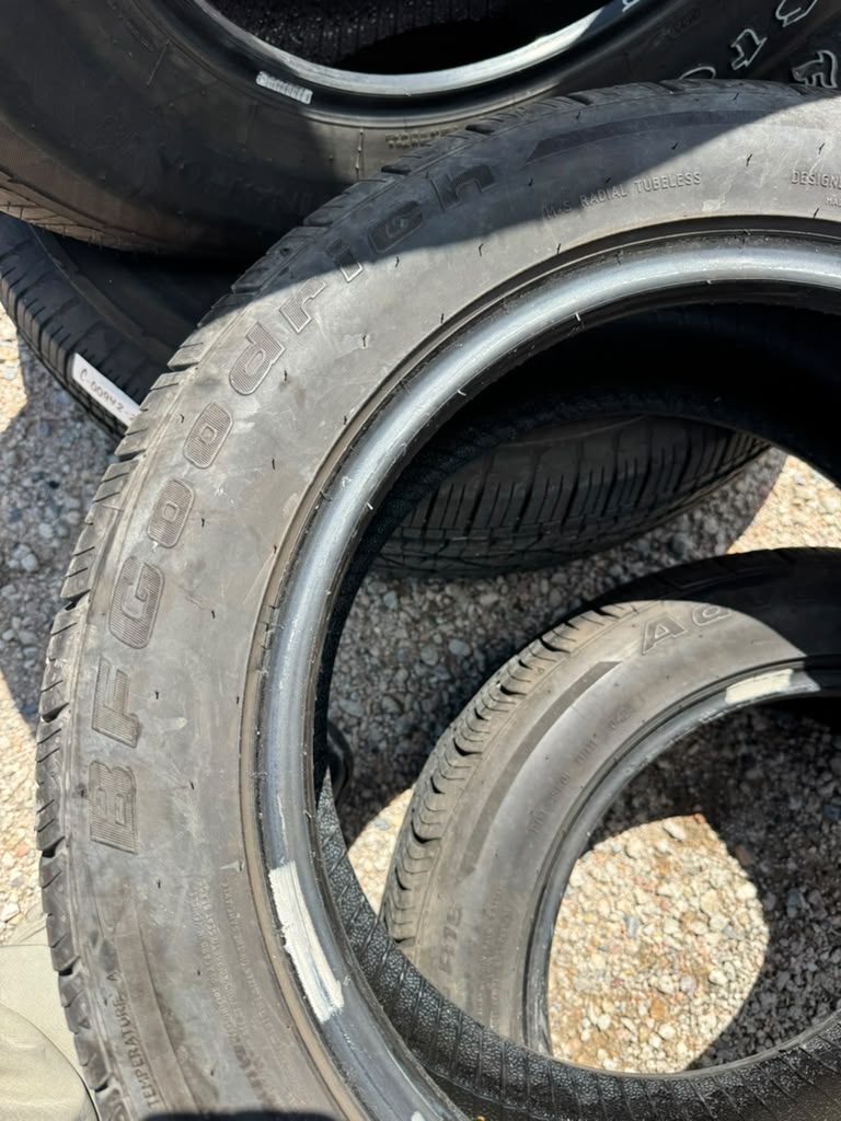 205/55R16 Pair (2 Used Tires) Bfgoodrich Advantage
