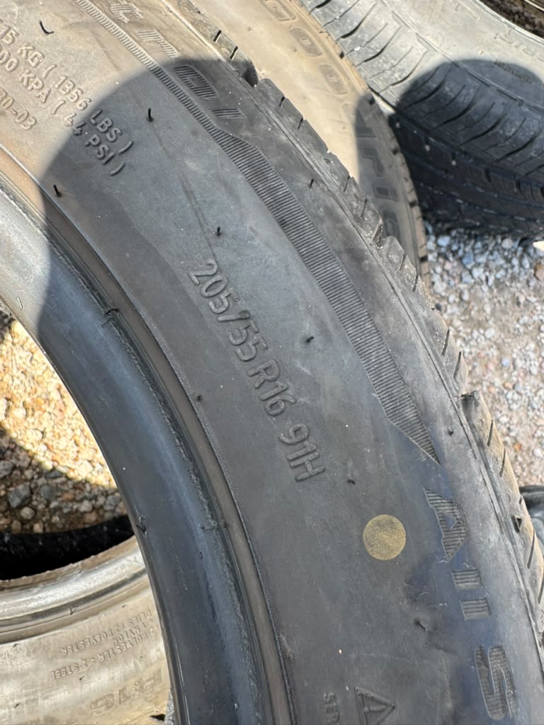 205/55R16 Pair (2 Used Tires) Bfgoodrich Advantage