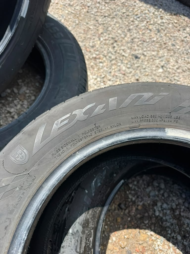 195/60R15 Pair (2 Used Tires) 195/60R15