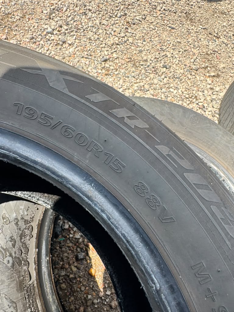 195/60R15 Pair (2 Used Tires) 195/60R15