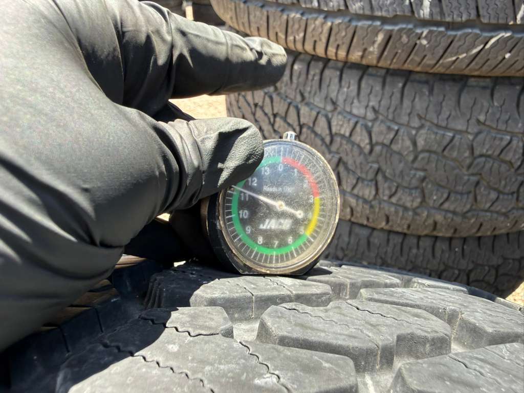 LT275/65R18 Pair (2 Used Tires) Firestone Destination XT