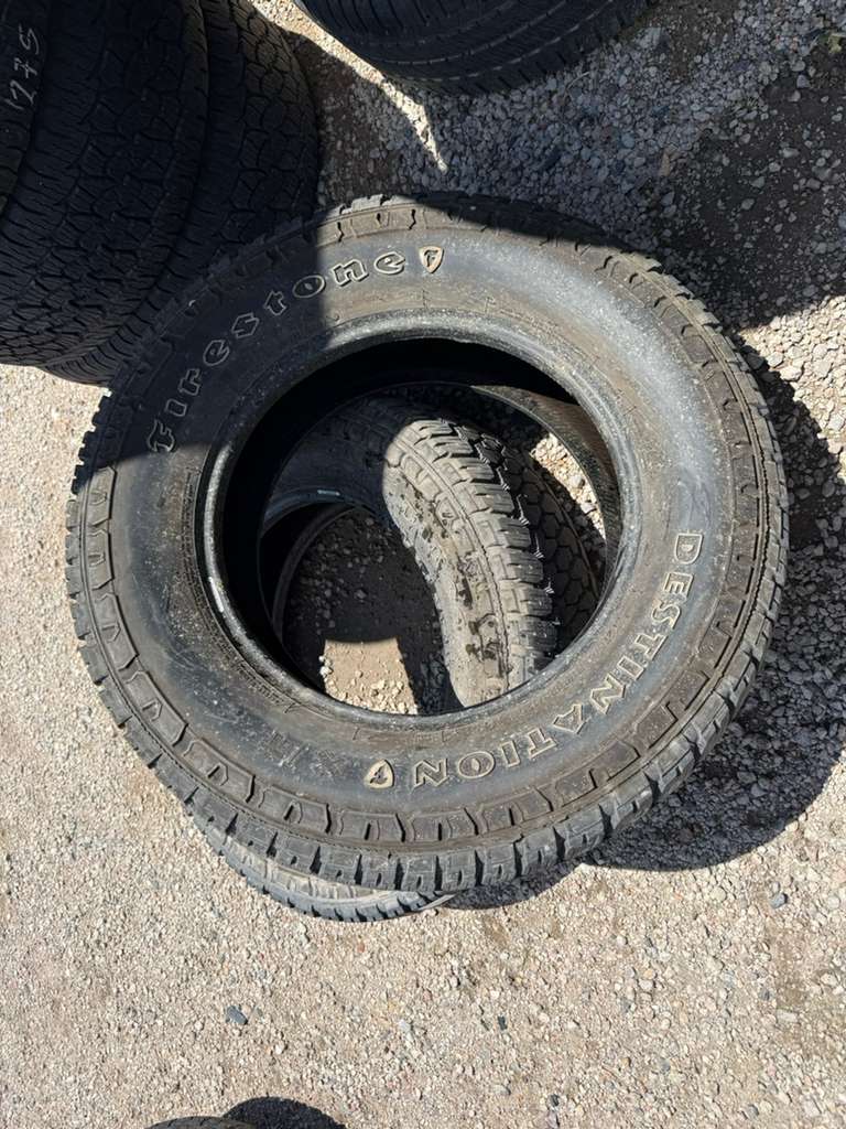 LT275/65R18 Pair (2 Used Tires) Firestone Destination XT