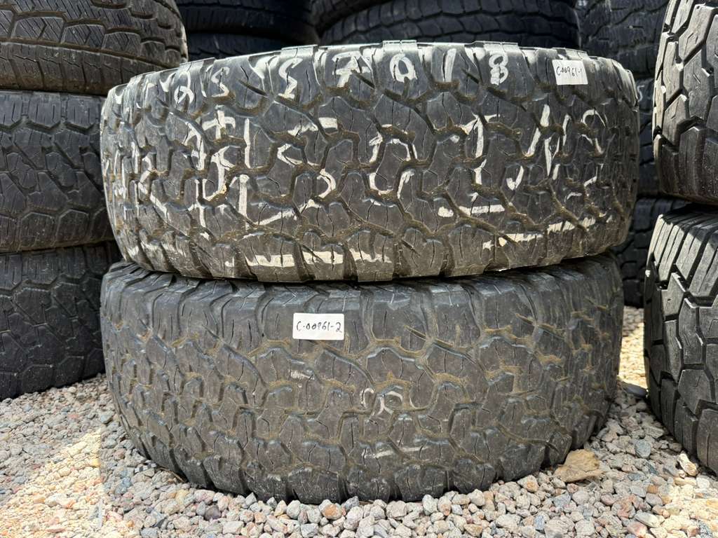 LT255/70R17 Pair (2 Used Tires) Bfgoodrich K02