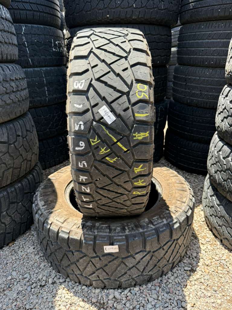 LT275/65R18 Pair (4 Used Tires) Nitto Ridge Grappler