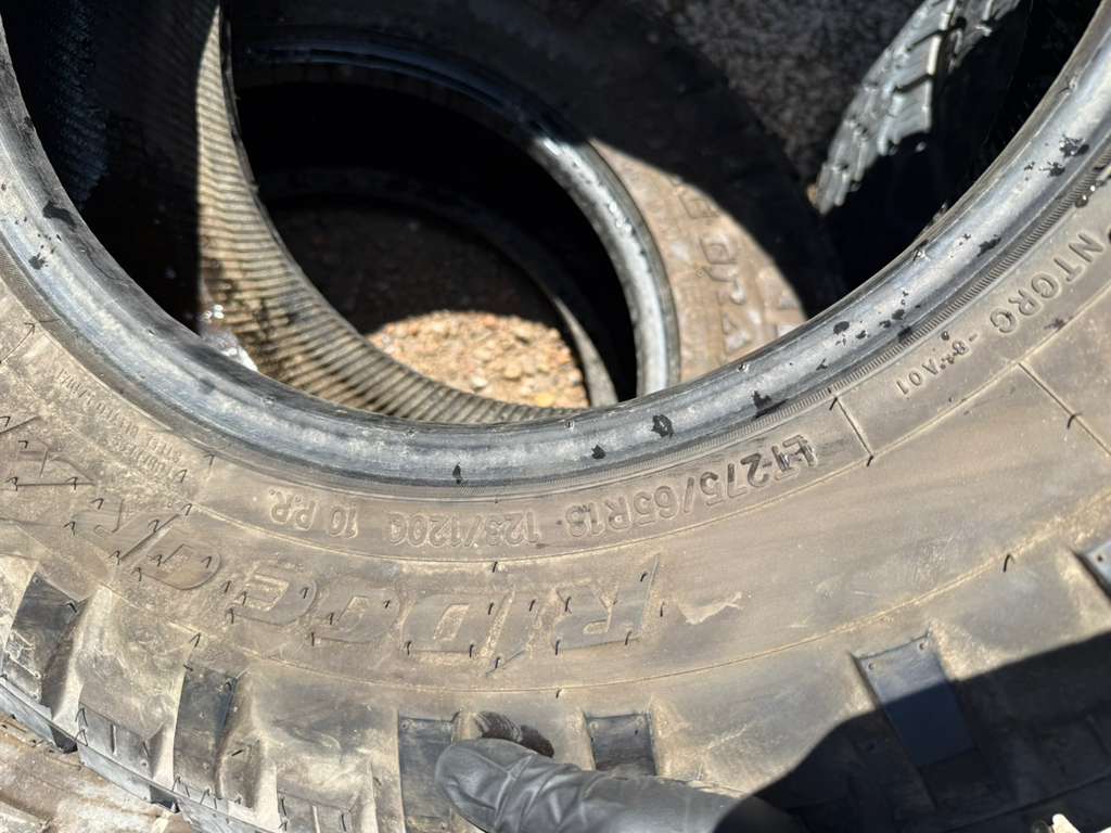 LT275/65R18 Pair (4 Used Tires) Nitto Ridge Grappler