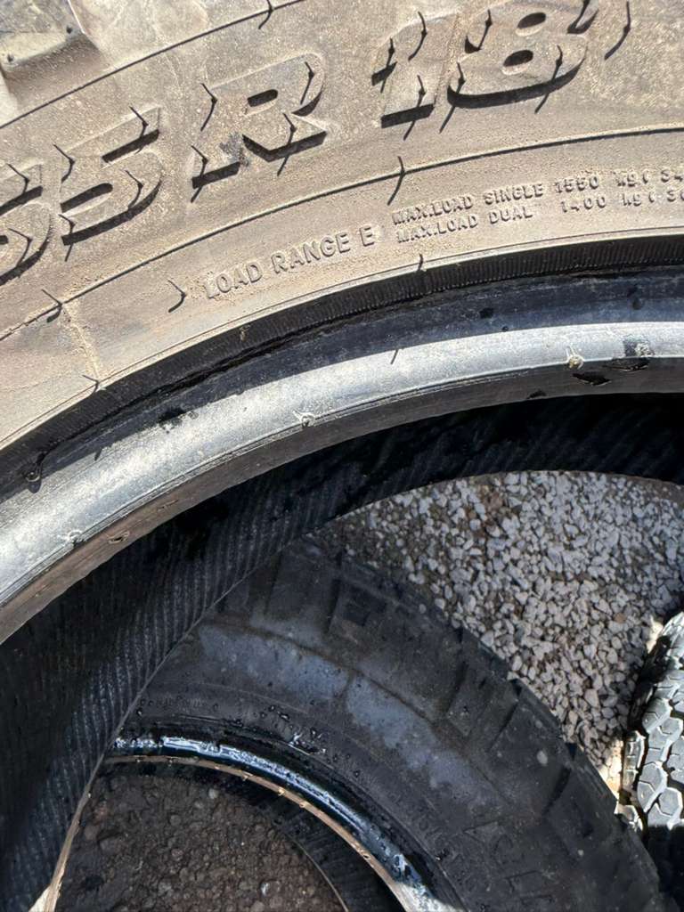 LT275/65R18 Pair (4 Used Tires) Nitto Ridge Grappler