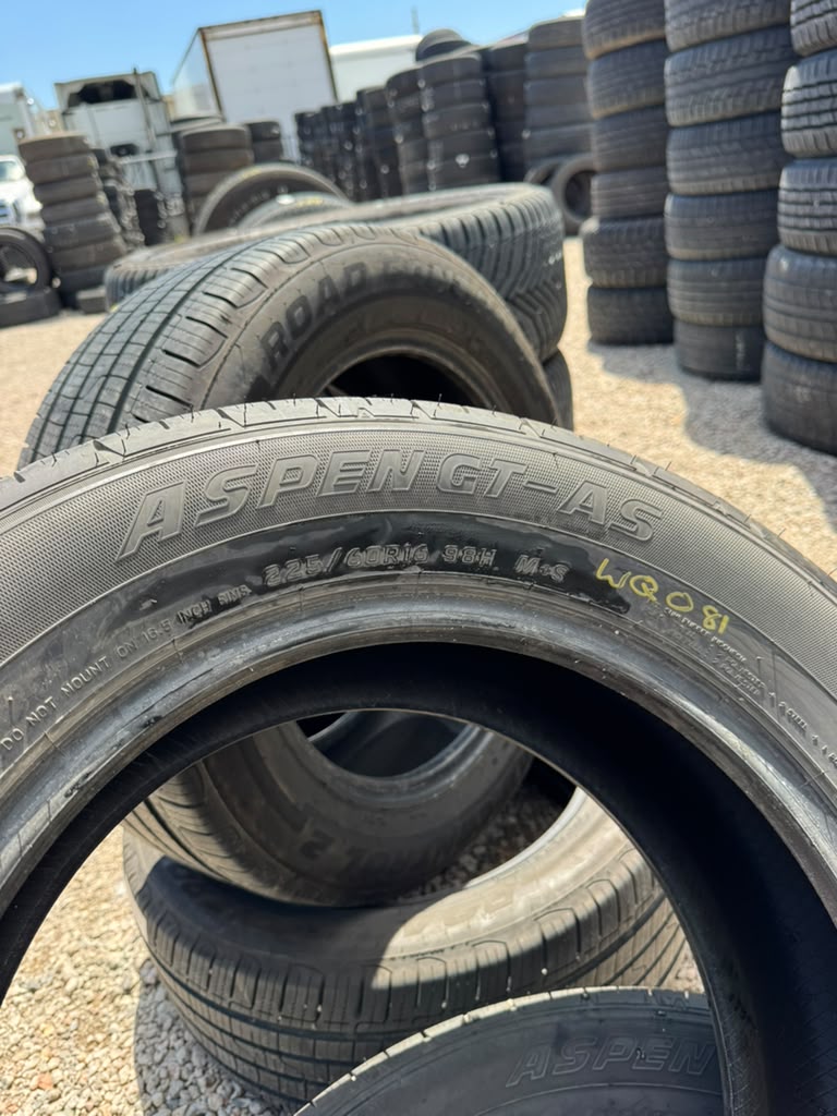 225/60R16 Pair (2 Used Tires) Aspen GT