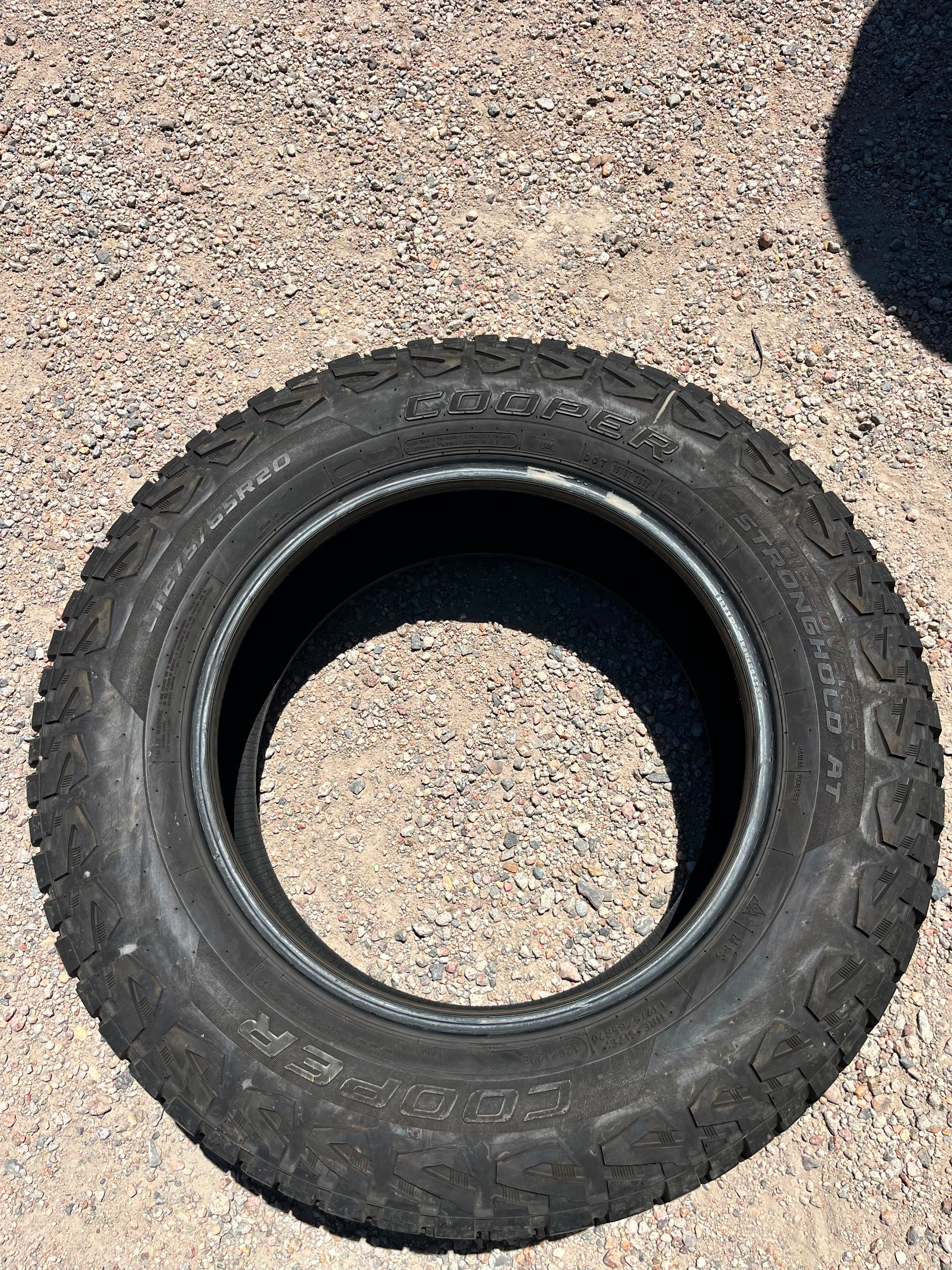 LT275/65R20 Pair (2 Used Tires) Cooper Discoverer Stronghold