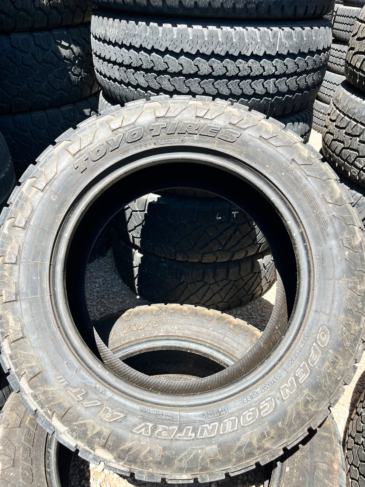 LT275/60R20 Pair (2 Used Tires) Toyo Tires Open Country