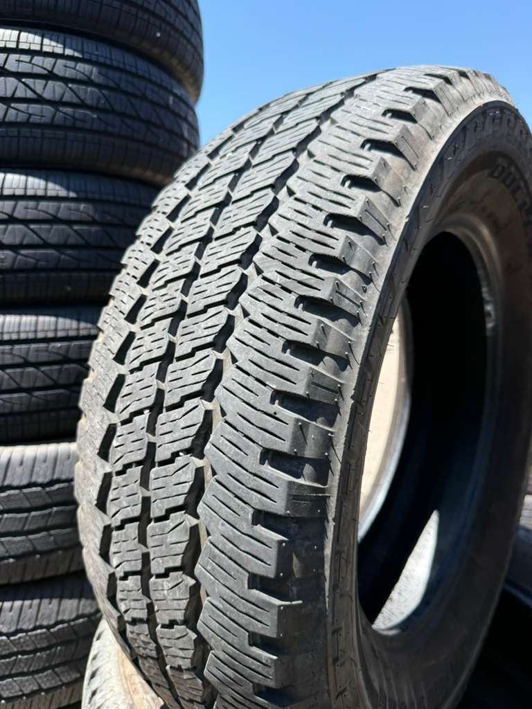 LT275/65R20 Set (4 Used Tires) Bridgestone Dueler A/T