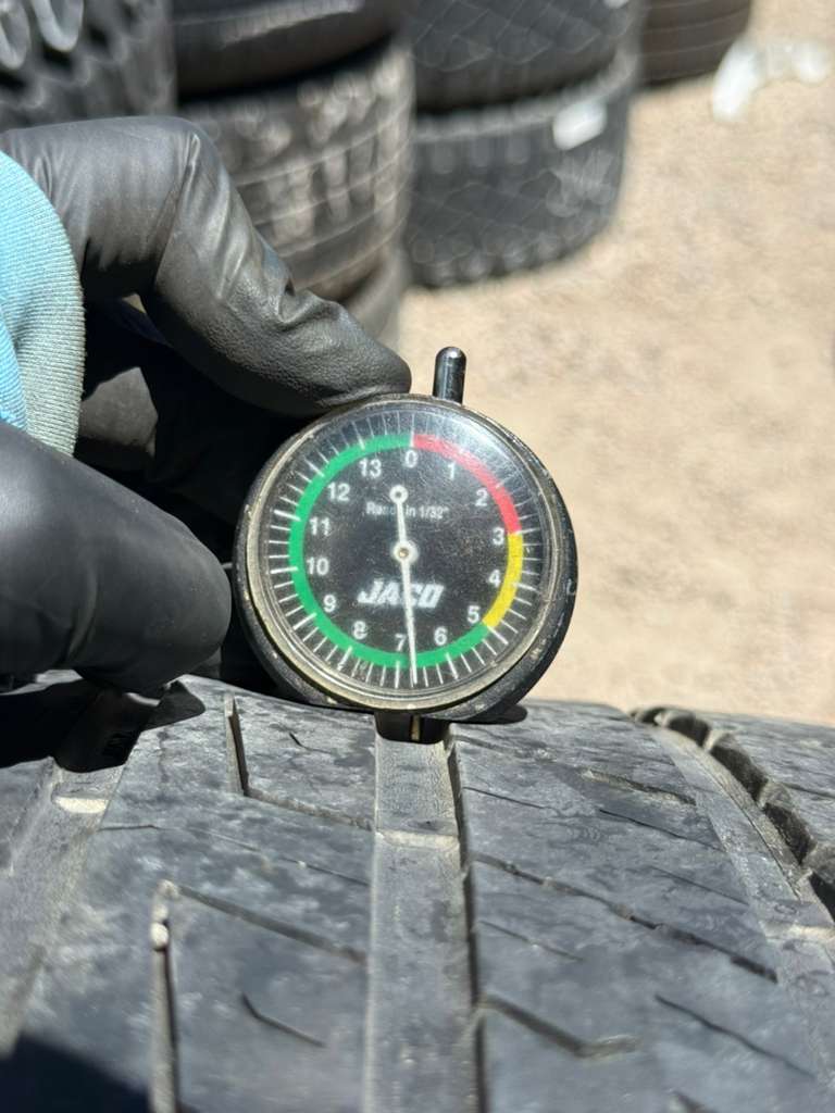 255/35R20 Pair (2 Used Tires) Cooper CSV Ultra Touring