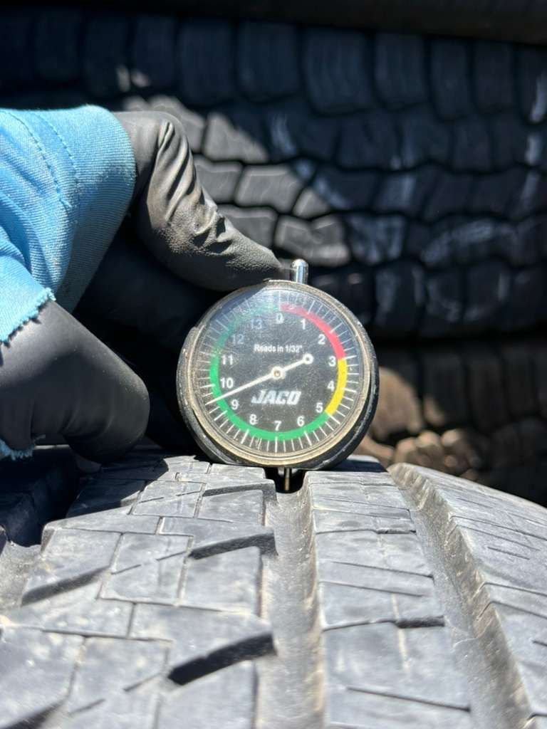 255/55R20 Set (4 Used Tires) Bridgestone Dueler H/L Alenza