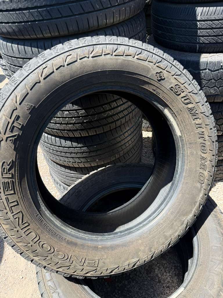 275/60R20 (3 Used Tires) Sumitomo Encounter AT