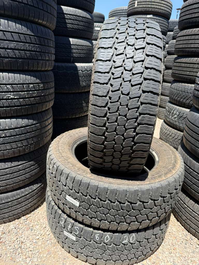 275/60R20 (3 Used Tires) Sumitomo Encounter AT