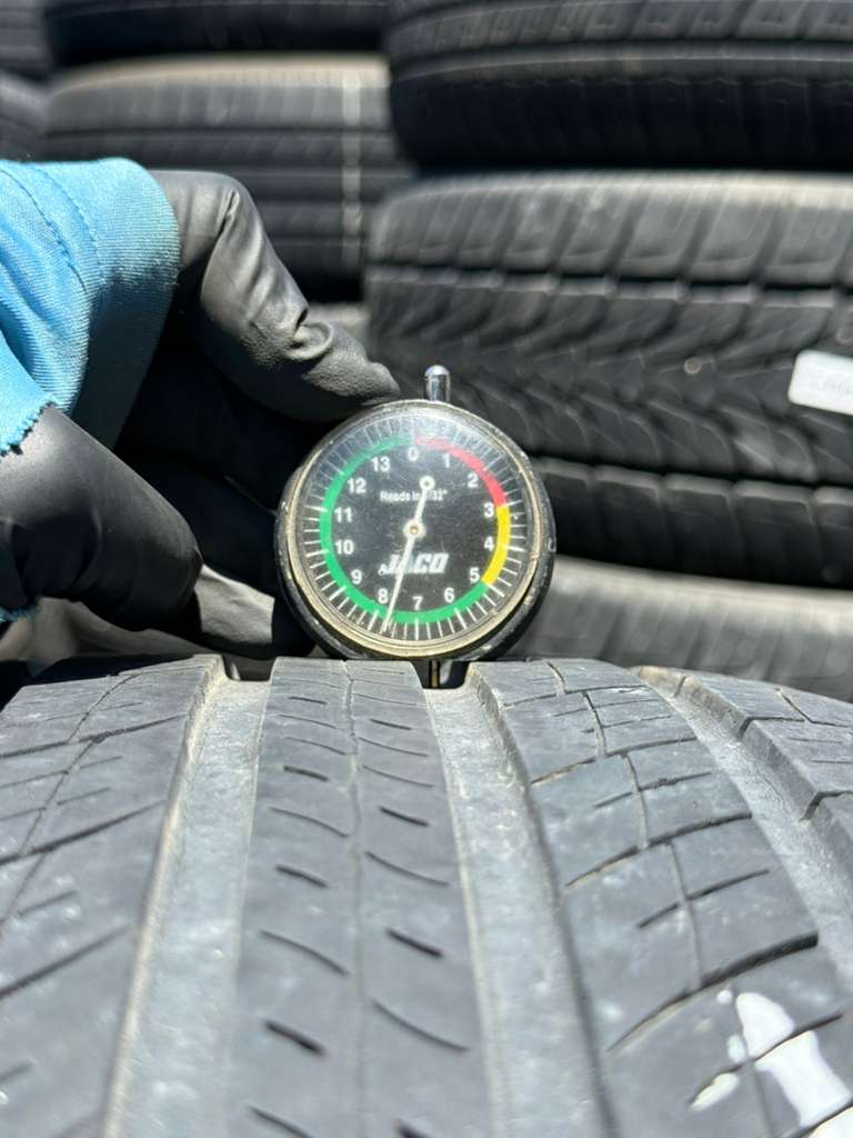 255/55R20 Set (4 Used Tires) Hankook Dynapro HP2