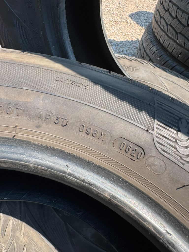 225/65R17 Pair (2 Used Tires) Michelin X Tour