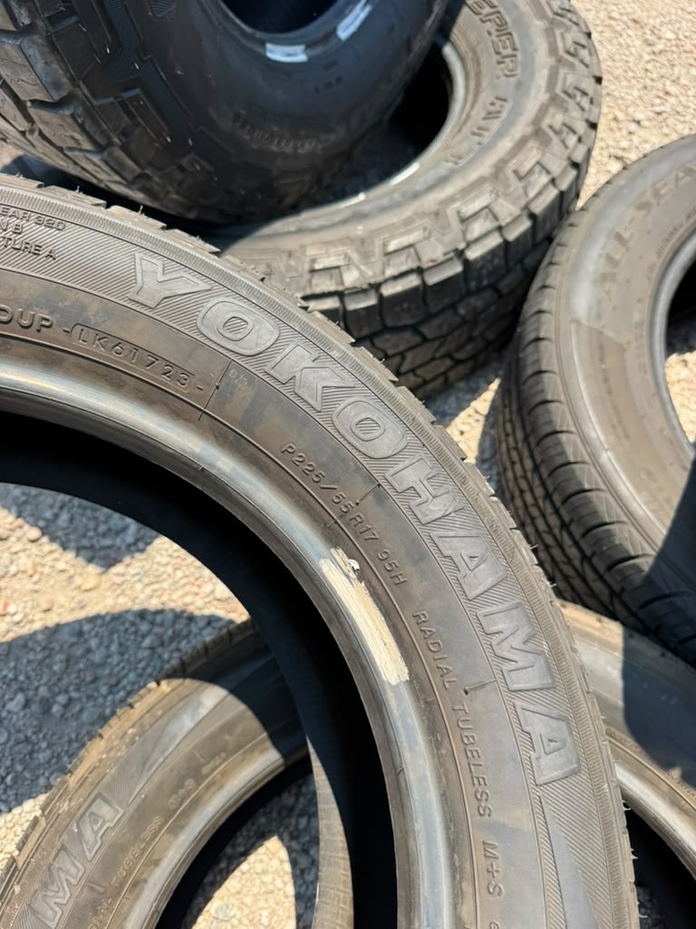 225/55R17 Pair (2 Used Tires) Yokohama Geolandar G95