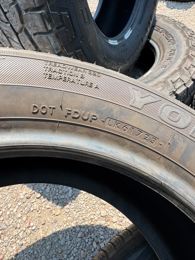 225/55R17 Pair (2 Used Tires) Yokohama Geolandar G95