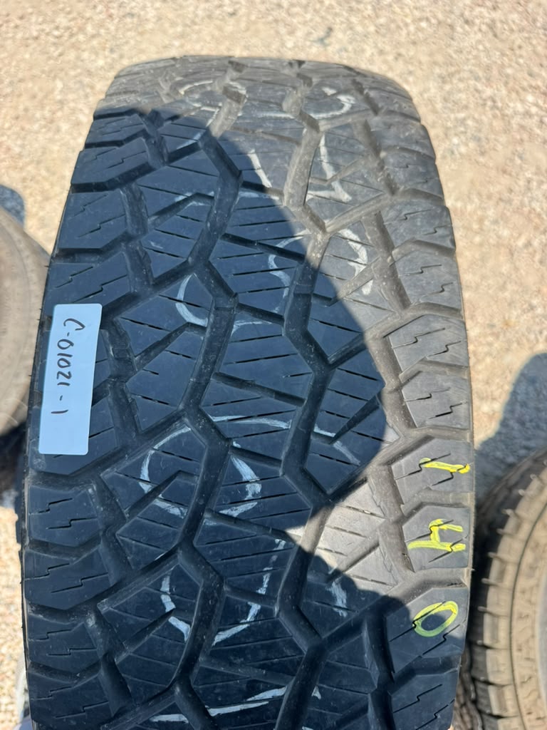 275/65R18 Pair (2 Used Tires) Pathfinder