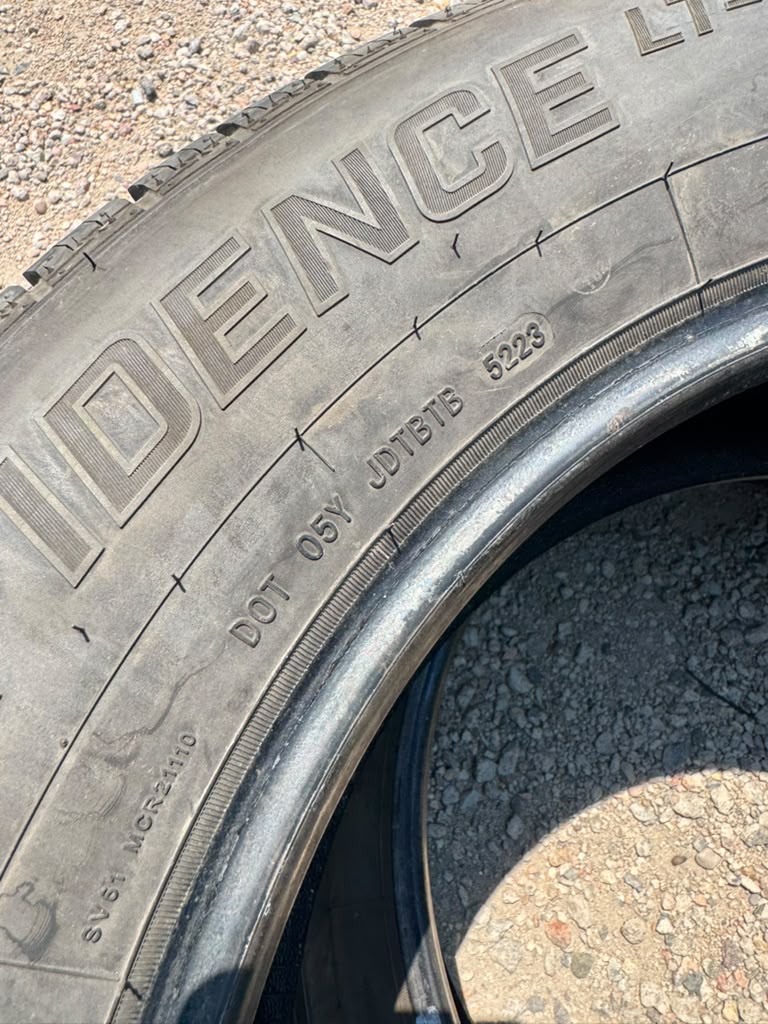235/65R18 Pair (2 Used Tires) Caldera Confidence
