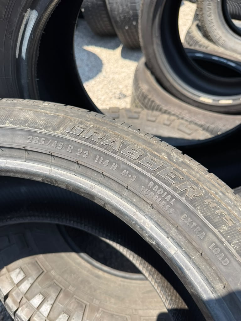 285/45R22 Pair (2 Used Tires) General Grabber