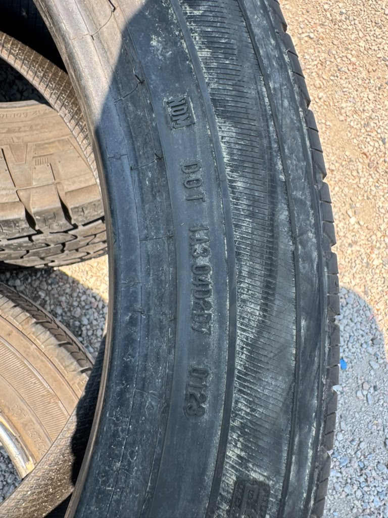 285/45R22 Pair (2 Used Tires) General Grabber