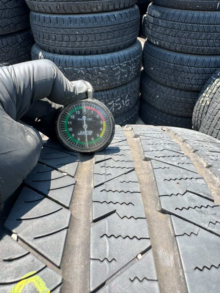 285/40R22 Pair (2 Used Tires) Continental Cross Contact