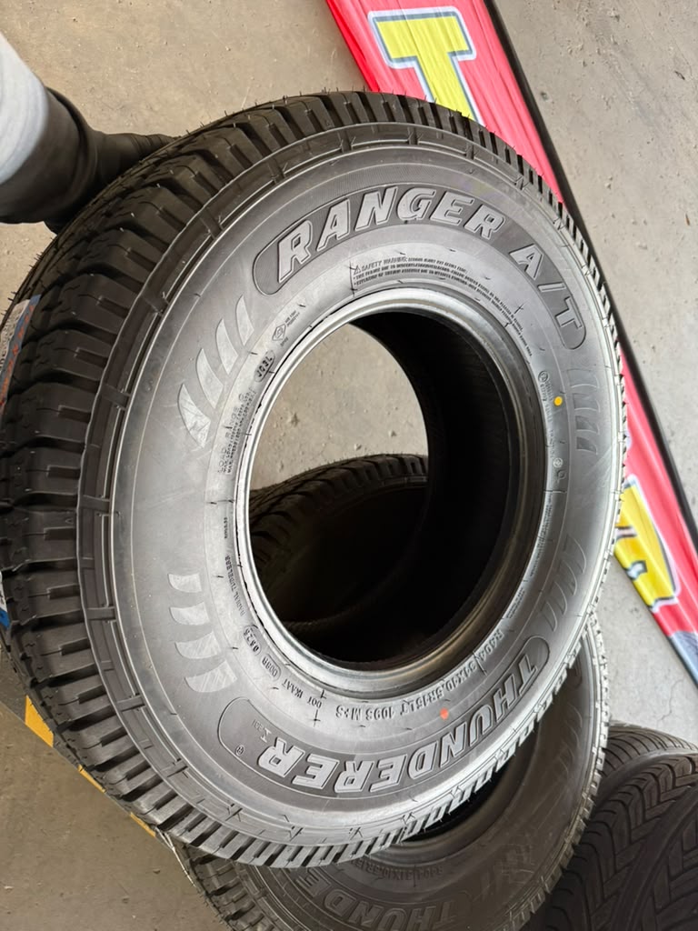 LT31X10.50R15 Set (4 Brand New Tires!!) Thunderer Ranger AT
