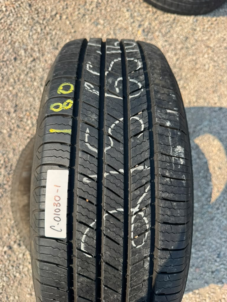 215/65R16 Pair (2 Used Tires)  Michelin Defender & Tour