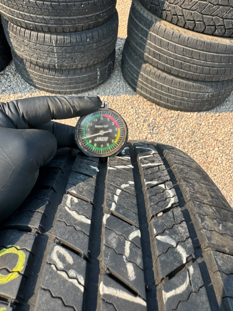 215/65R16 Pair (2 Used Tires)  Michelin Defender & Tour