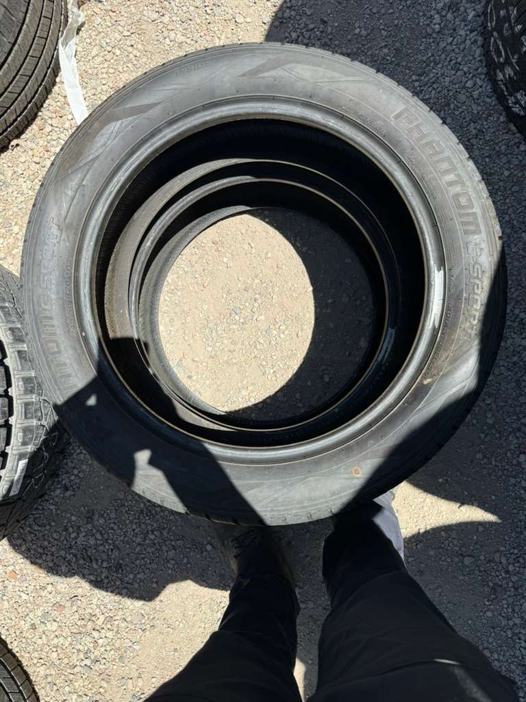 245/50R20 Pair (2 Used Tires) Phantom C-Sport