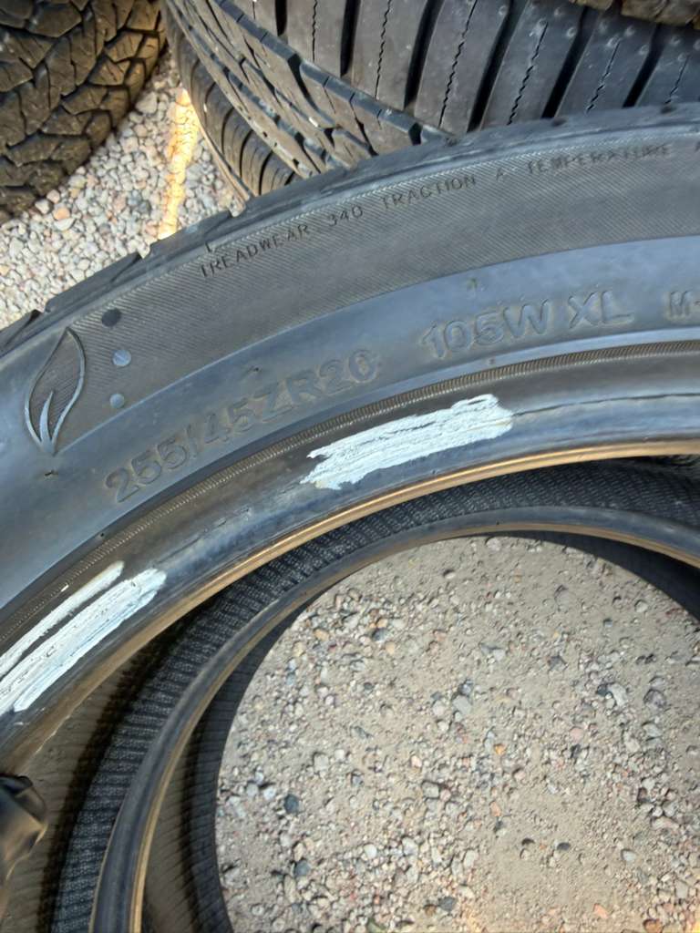 255/45R20 Pair (2 Used Tires) Velozza ZXV 4