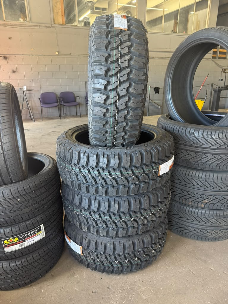 LT33X12.50R22 Set (4 Brand New Tires!!) Thunderer Trac Grip MT