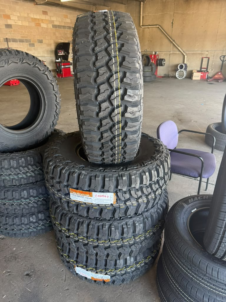LT33X12.50R15 Set (4 Brand New Tires!!) Thunderer Trac Grip MT