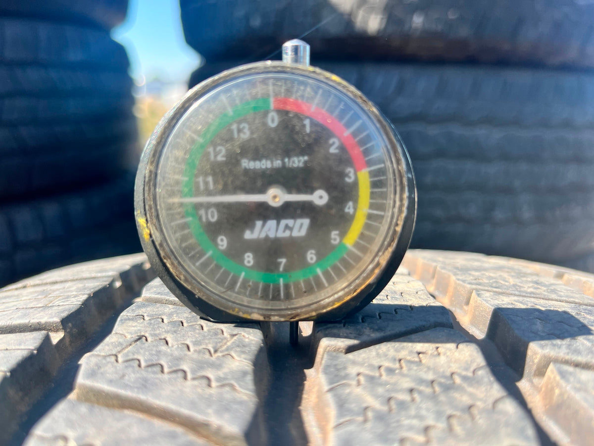 245/50R20 Pair (2 Used Tires) Vredestein Pinzaht