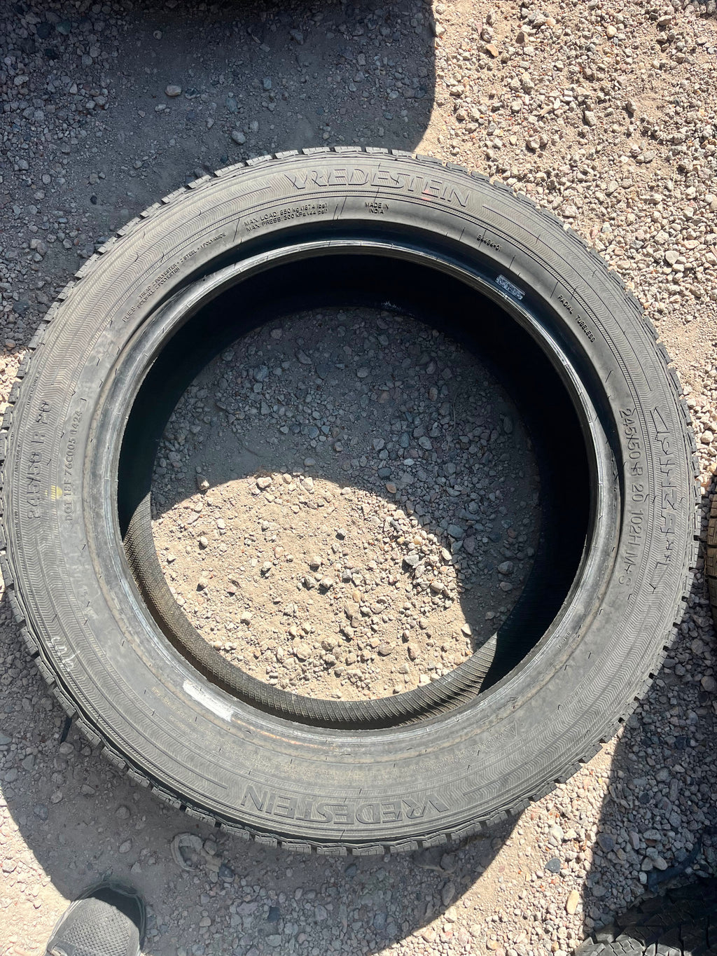 245/50R20 Pair (2 Used Tires) Vredestein Pinzaht