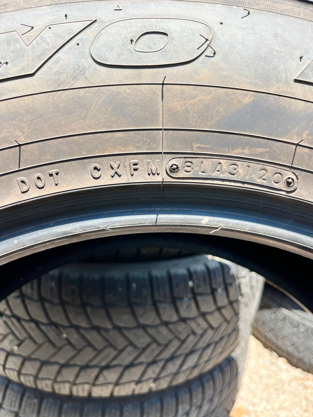 LT285/60R20 Set (4 Used Tires) Toyo Open Country