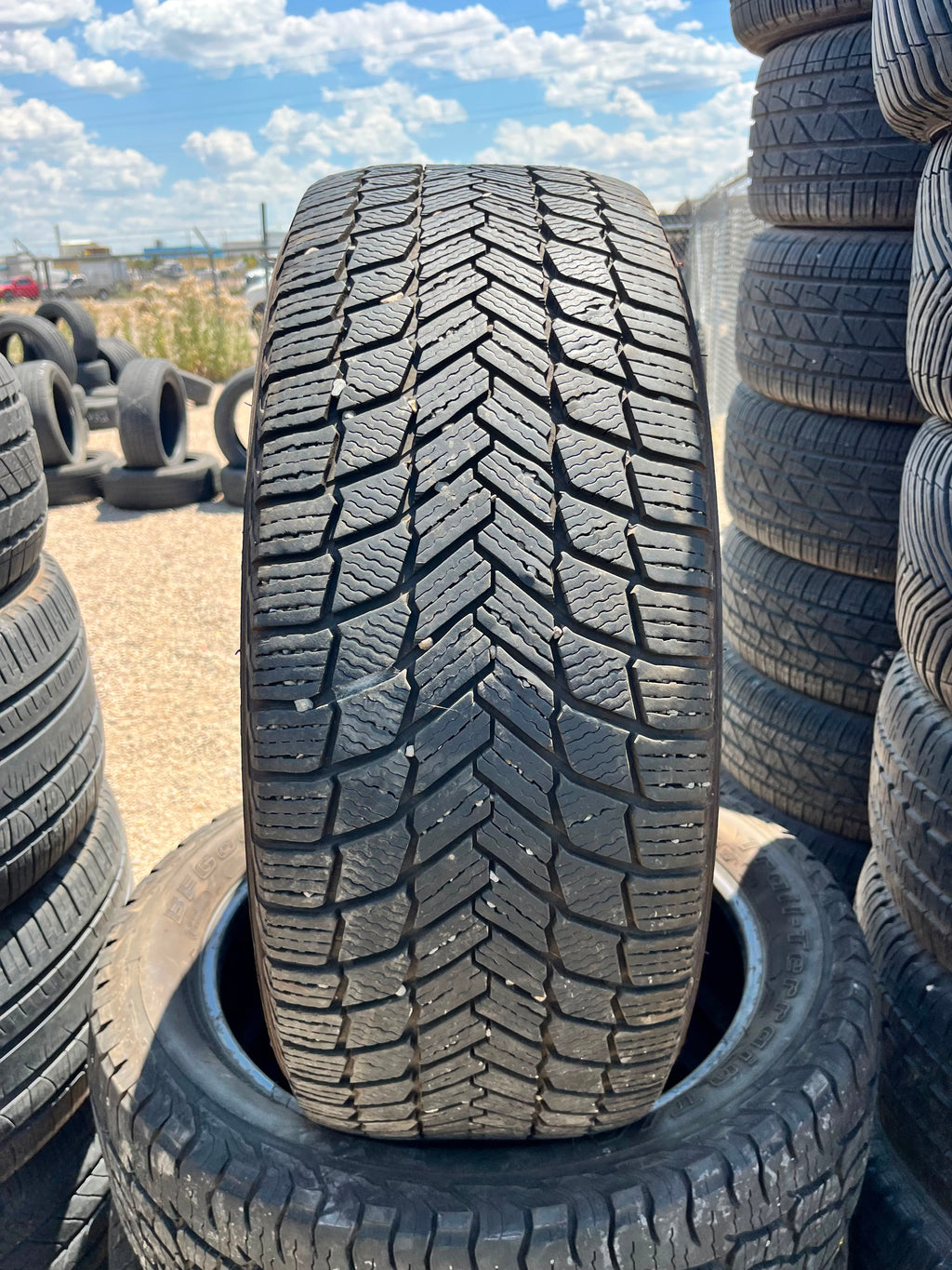 255/55R20 Set (4 Used Tires) Michelin X-ice