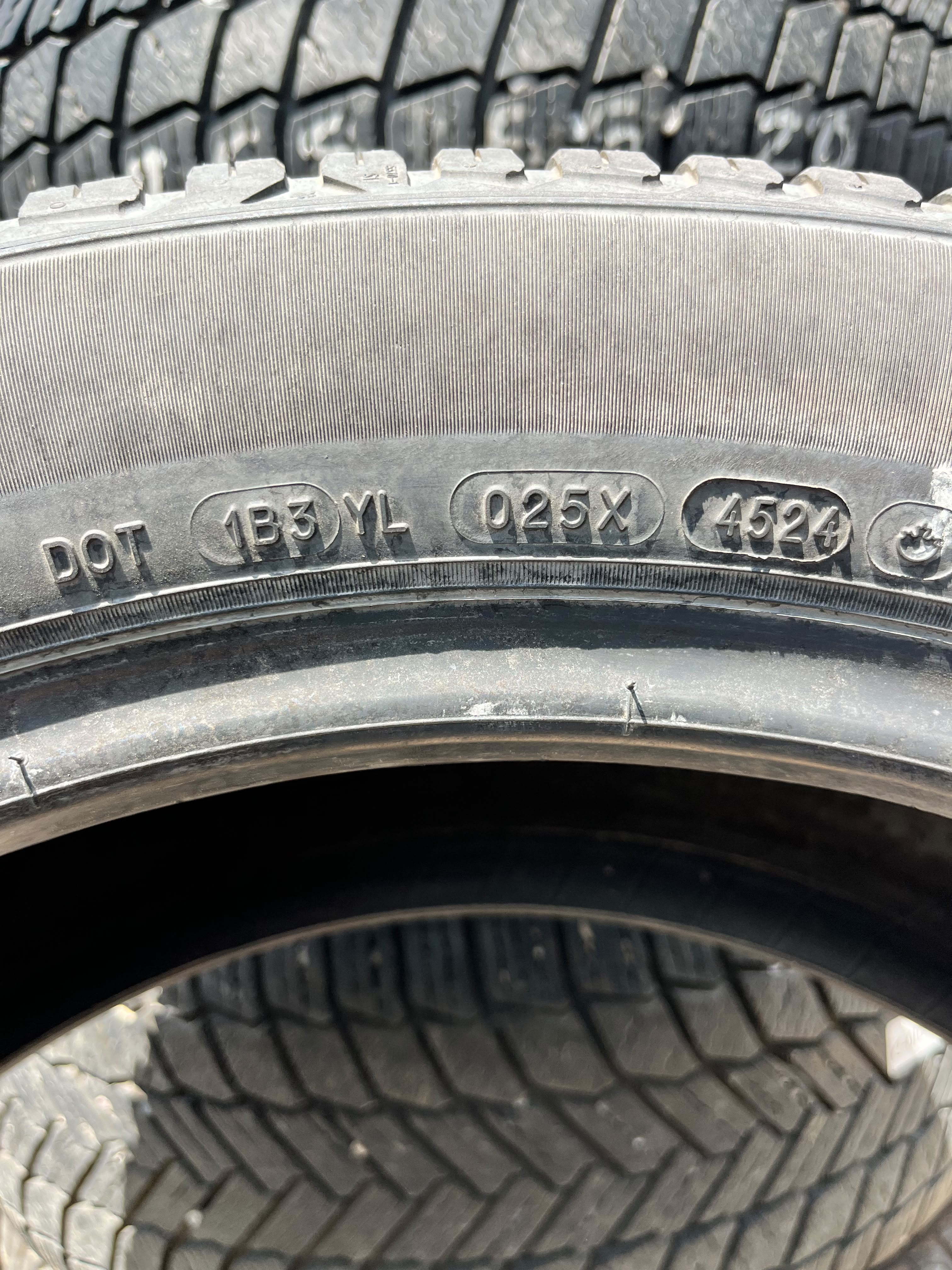 255/55R20 Pair (2 Used Tires) Michelín CrossClimate 2