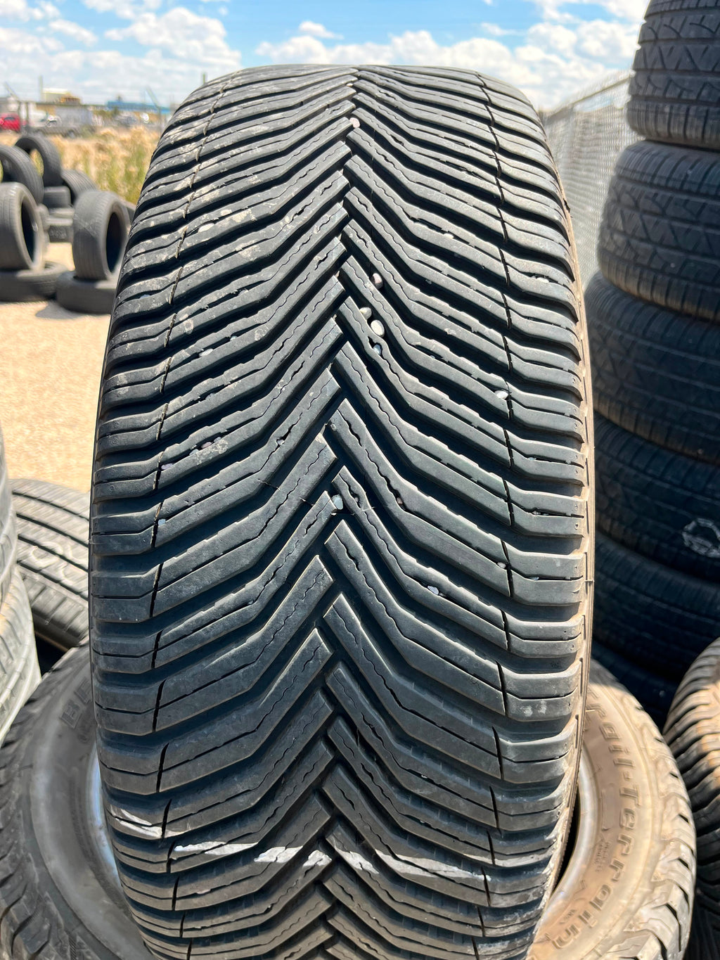 255/55R20 Pair (2 Used Tires) Michelín CrossClimate 2