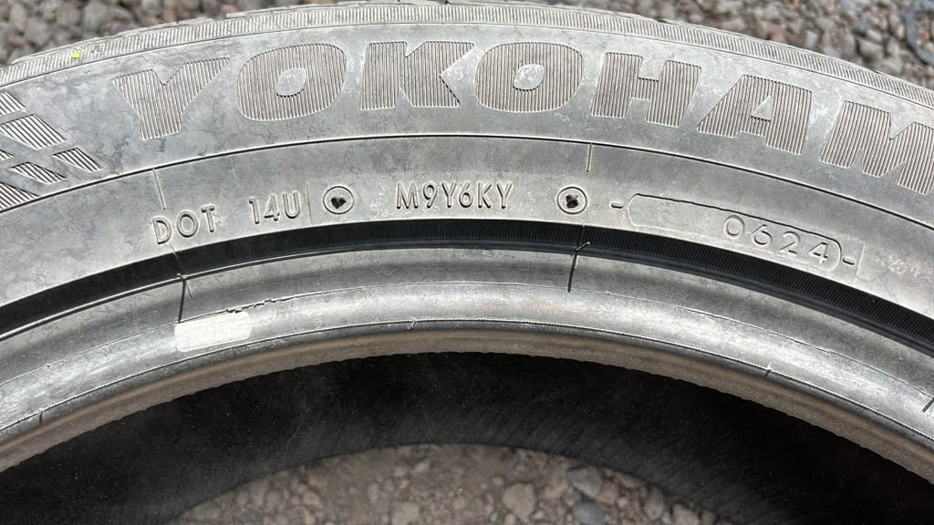 235/55R20 Pair (2 Used Tires) Yokohama Yo-Ctx
