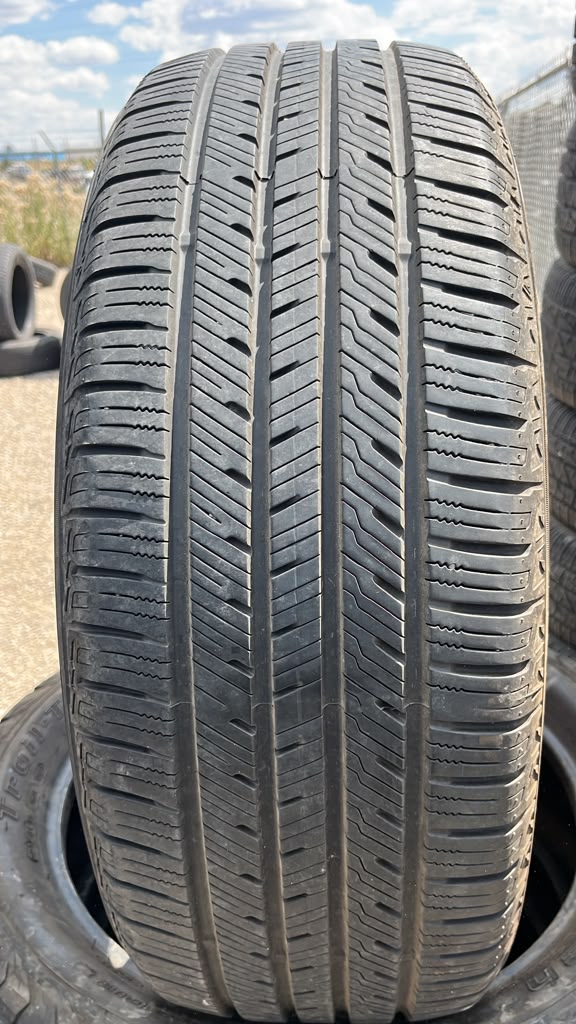 235/55R20 Pair (2 Used Tires) Yokohama Yo-Ctx