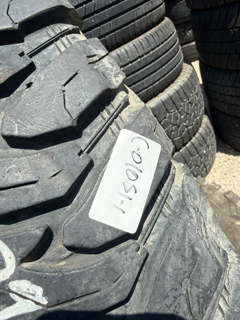 LT295/65R20 Pair (2 Used Tires) Hankook Dynapro MT2